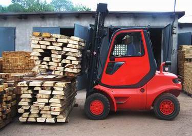 maszyny i urządzenia wspomagające produkcję drewna i tarcicy